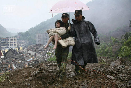 地震會(huì)創(chuàng)傷孩子心靈關(guān)鍵是讓其感覺受重視