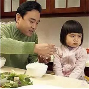 中國父母育兒應(yīng)該學(xué)會狠心 適當自私才是更好的辦法