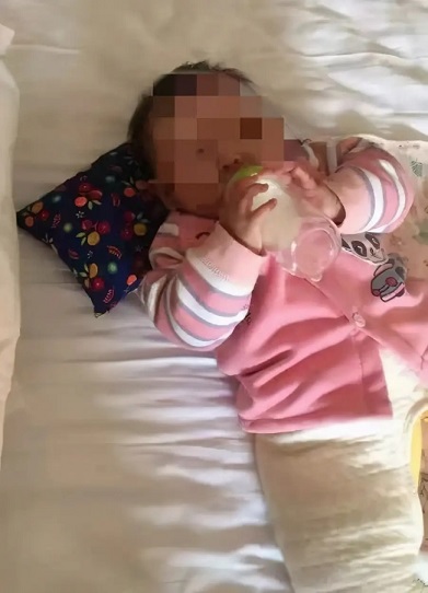 8個月大女嬰確診，家長牢記這5點，做好疫情期間的孩子防護